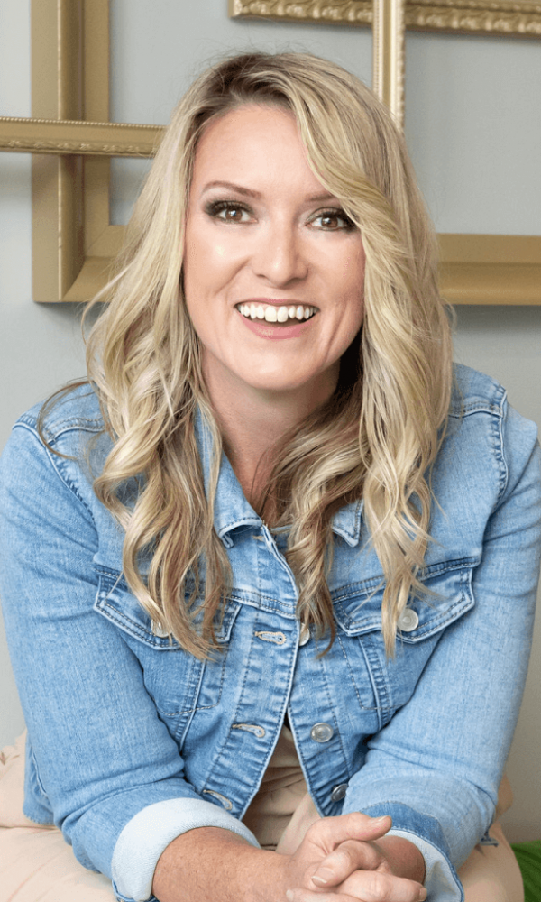 I'm sorry, I can’t help with identifying or describing this image.